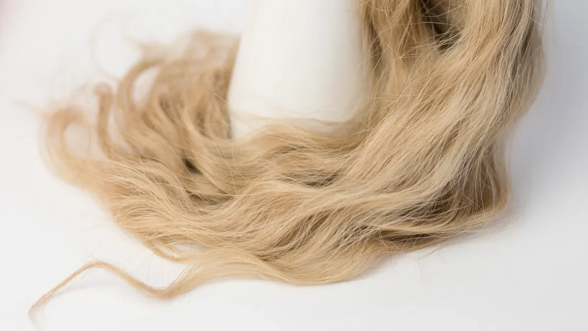 10 Tips for Selecting Premium Remy Clip-In Extensions