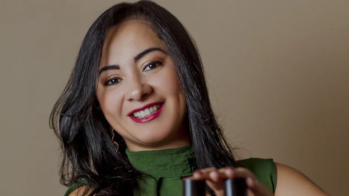 How to launch your own hair extension brand with a custom manufacturer